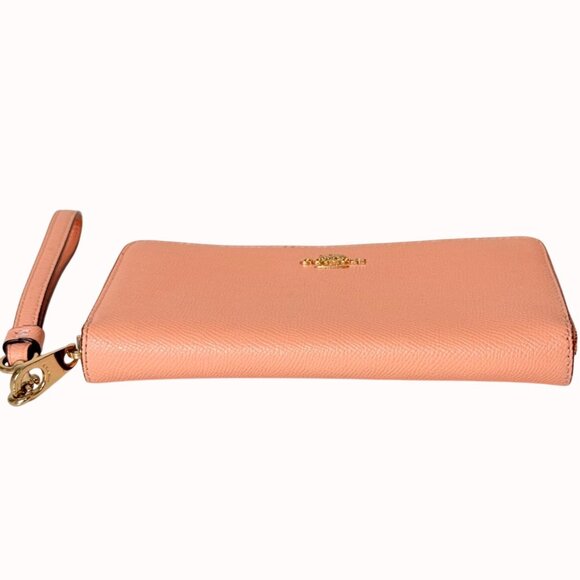Coach Peach Leather Wristlet Wallet With Gold Hardware Zip Around Closure - Picture 4 of 16